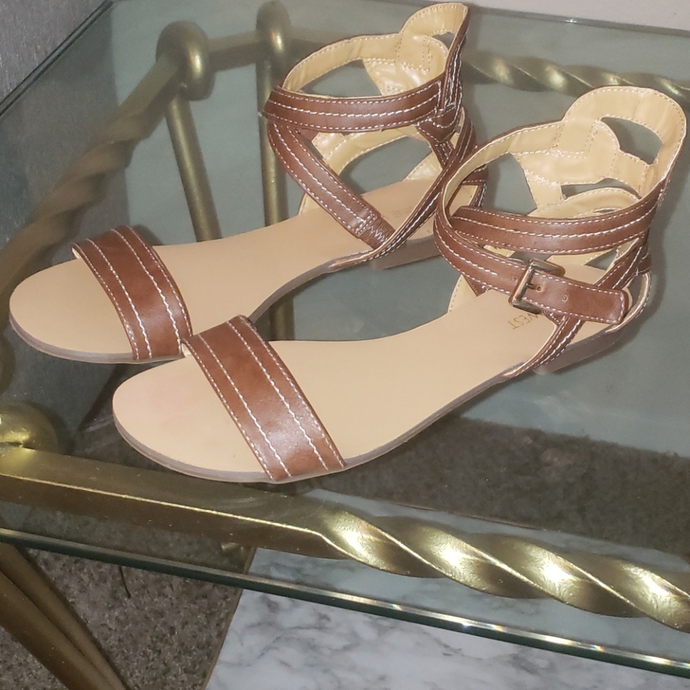 Shoe
